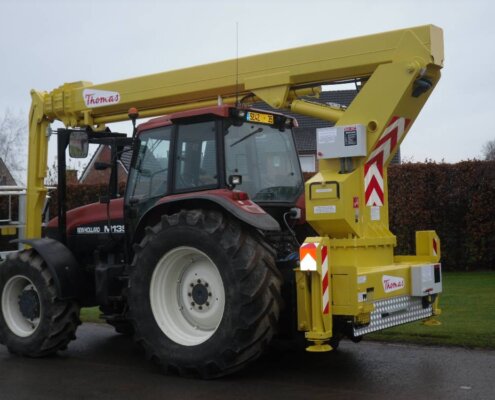 20 meter tractor hoogwerker huren